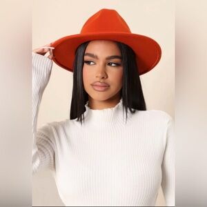 Fedora color just like picture Rust brown